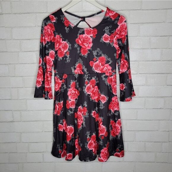Justice Black Red Roses Long Bell Sleeve Swing Dress - Picture 1 of 5